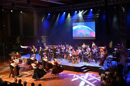 Godba DPG in Folklorna skupina Mengeš